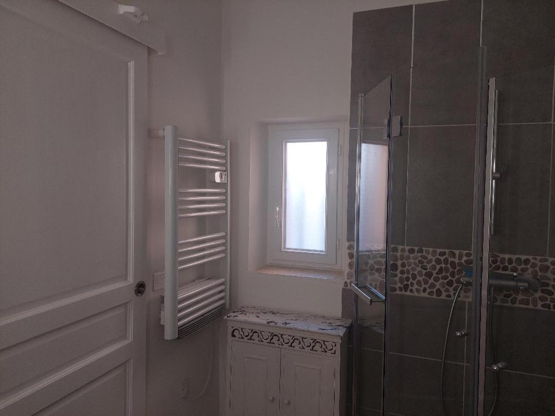 Le Petit Mas Des Alpilles En Provence Villa Saint-Etienne-du-Gres ภายนอก รูปภาพ