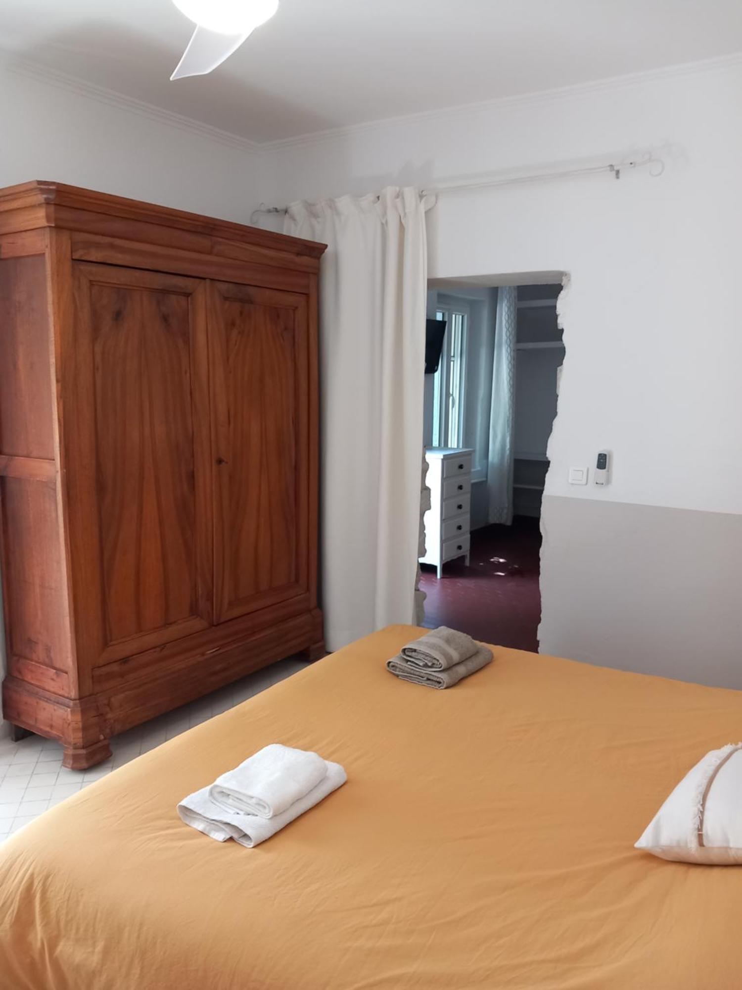 Le Petit Mas Des Alpilles En Provence Villa Saint-Etienne-du-Gres ภายนอก รูปภาพ